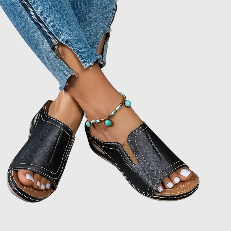 Aretha™ | Orthopedic Sandals
